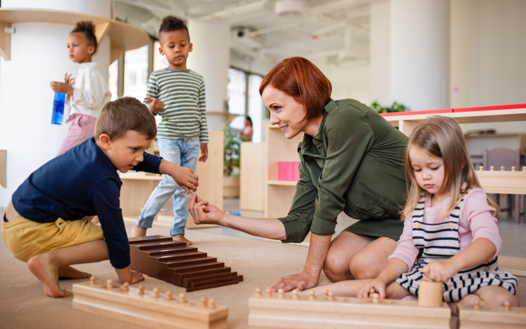 Montessori or Traditional Schooling: What’s Best for Your Child’s Learning Style?